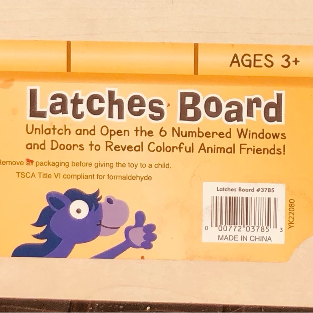 Melissa & Dough Wooden Colorful Latches Learning Board - Picture 4 of 5